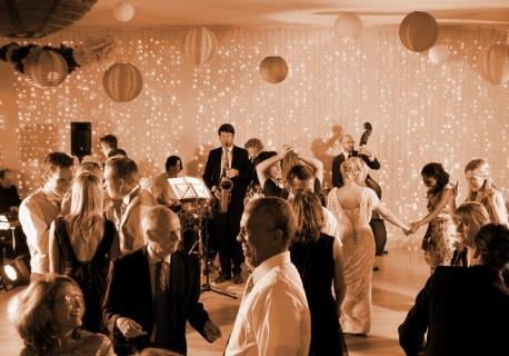 Jazz & swing The Hipcats play top quality jazz & swing music and are influenced