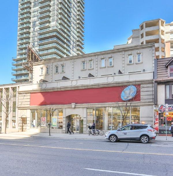 817 Yonge Street is strategically located on Yonge, just north of Yorkville Avenue in the prestigious Bloor- Yorkville neighbourhood.