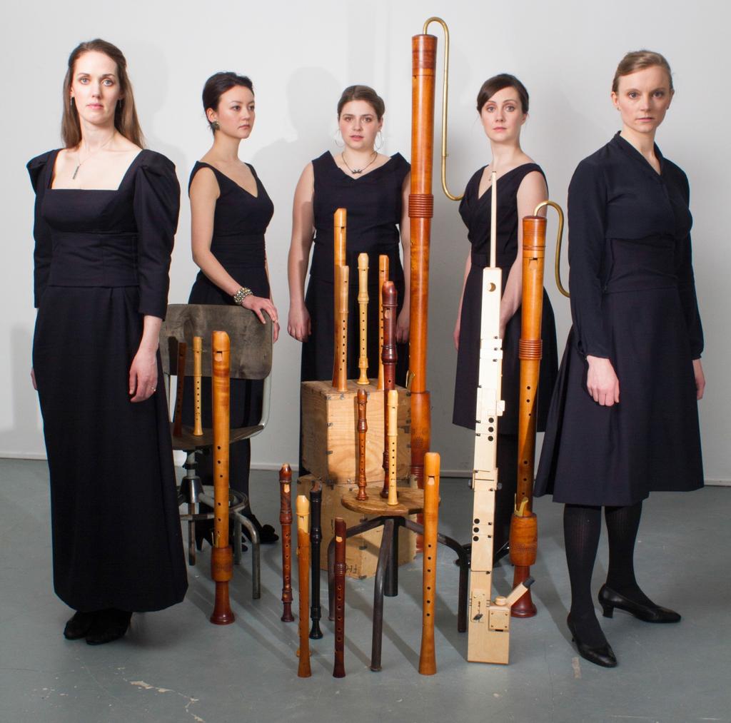 Consortium5 Consortium5 are a unique and groundbreaking recorder ensemble, performing a wide variety of music on a breathtaking array of instruments.