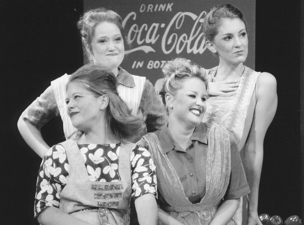 24 Factory ladies in The Pajama Game, the closing production of CLOC s 38th season in 2006. tra, an interested Oberlin trustee started small scholarships for CLOC string players.