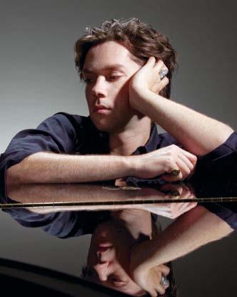Photo: Matthias Clamer OPERA NEW YORK CITY OPERA PRIMA DONNA BY RUFUS WAINWRIGHT Sun, Jan 22, 7:30 pm New York City Opera will perform excerpts from the highly