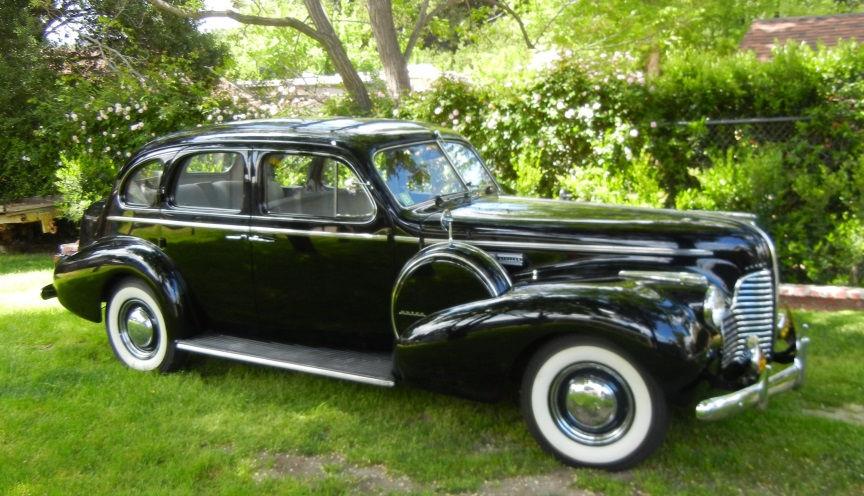 The 1940 Buick I owned a 1940 Buick. It was a Limited series 80 that was considered a baby limousine.