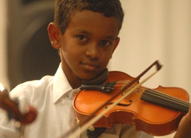 The Programme for Excellence in String Education (PESE) grants every child with the desire and motivation to experience music education the opportunity to receive the highest quality of instruction