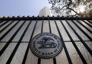 1 Date: 18-12-18 Should RBI Be Independent?