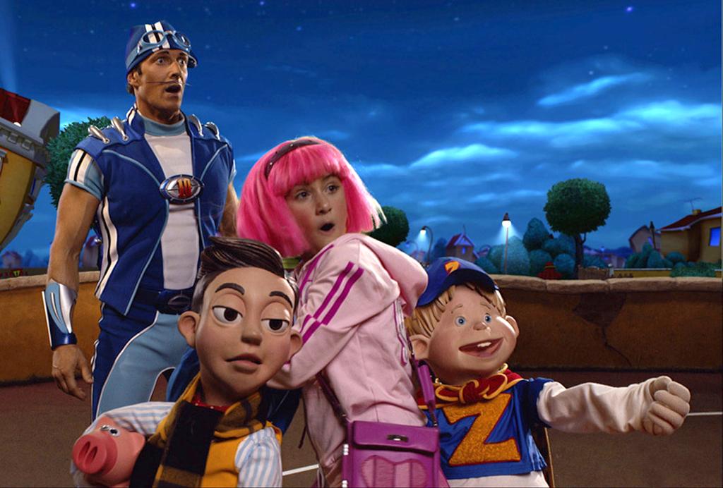 A Tapeless Workflow in Iceland by Stephanie Argy When Icelandic athlete and entertainer Magnus Scheving set out to create the children s series LazyTown, he knew he wanted the show to have a