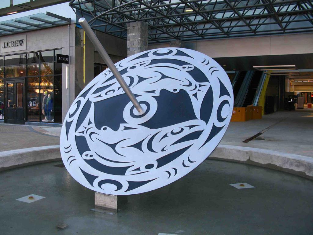 THEMATIC CONSIDERATION Larco and Park Royal are committed to ensuring the quality and integrity of the artwork reflects Squamish Nation heritage and complements the public realm.