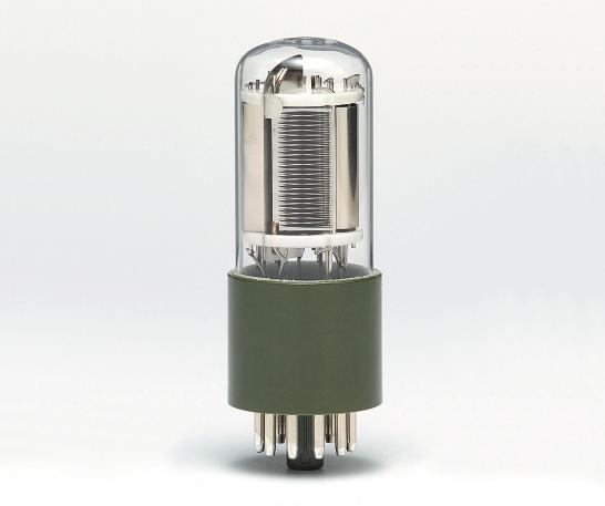 PHOTOMULTIPLIER TUBES R RP (For Photon Counting) High Cathode Sensitivity with Low Noise Photocathode FEATURES Spectral Response... High Cathode Sensitivity Luminous... Radiant at 00 nm.