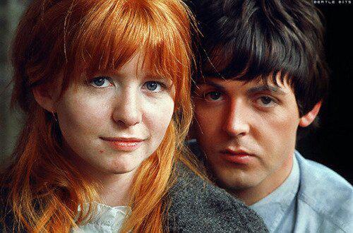 9 The Beatles - I m Looking Through You - Rubber Soul Lead vocal: Paul Written by Paul after an argument with then-girlfriend, actress Jane Asher.