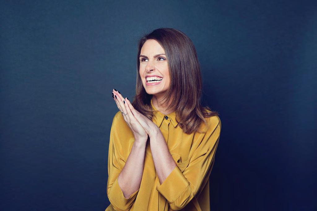 ELLIE TAYLOR AS SEEN ON LIVE AT THE APOLLO, MOCK THE WEEK, THE JOHN BISHOP SHOW, DRUNK HISTORY, CELEBRITY SQUARES AND MORE!