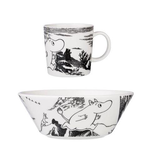 Moomin Adventure Tableware Designer: Tove Slotte-Elevant The Moomins were created by Tove Jansson. She got inspired from life around her, friends and family members.