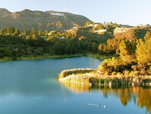 4. Lake Hollywood Reservoir The newly repaired trail that goes all the way around the Lake Hollywood Reservoir makes