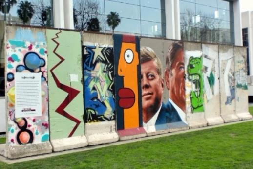 16. Berlin Wall That s right, the longest stretch of Berlin Wall outside of Berlin is actually on Wilshire Blvd!