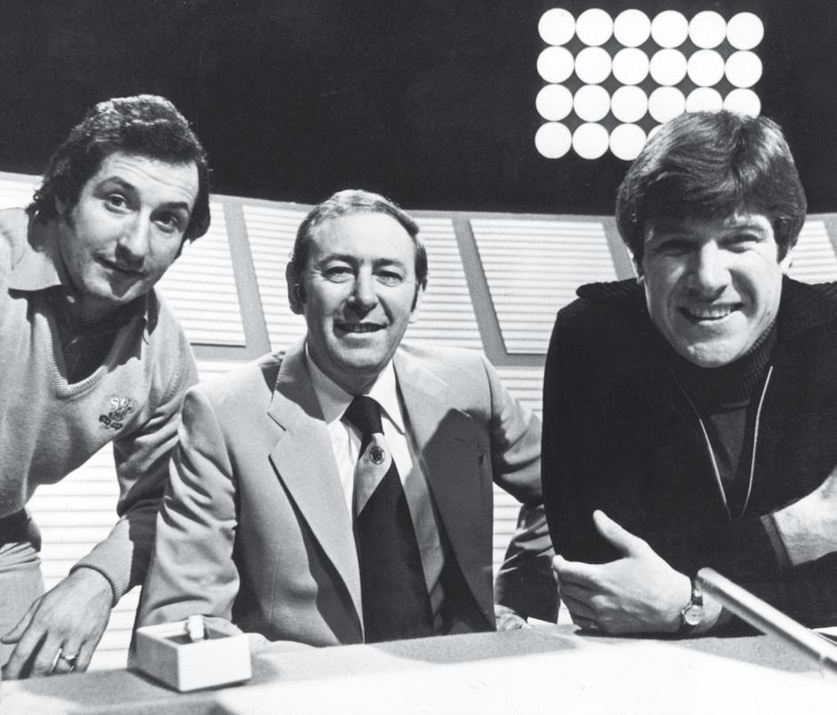616Features a 05 01 10 Early days: Gareth Edwards, David Coleman and Emlyn Hughes in 1979 Today s line-up: Matt Dawson, Sue Barker and Phil Tufnell 40 not out what a result With athletes lining up to