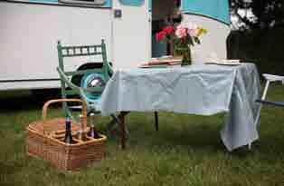 News from Andrew Ditton The Simple Life The buzz among caravanners over the past couple of months has been about the excellent television series George Clarke s Amazing Spaces, shown on Channel 4.