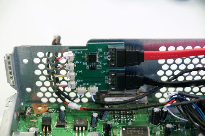 7. Connect the SATA cables to the SATA exchange board.