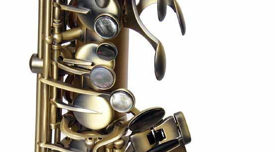 FEATURES OF ALTO XG SERIES Double arms on Low C/B/Bb keys 77% copper content brass alloy Large Bell: 5.