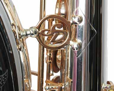 passages. FEATURES OF TENOR XL SERIES Double arms on Low C/B/Bb keys 77% copper content brass alloy Large Bell: 6.
