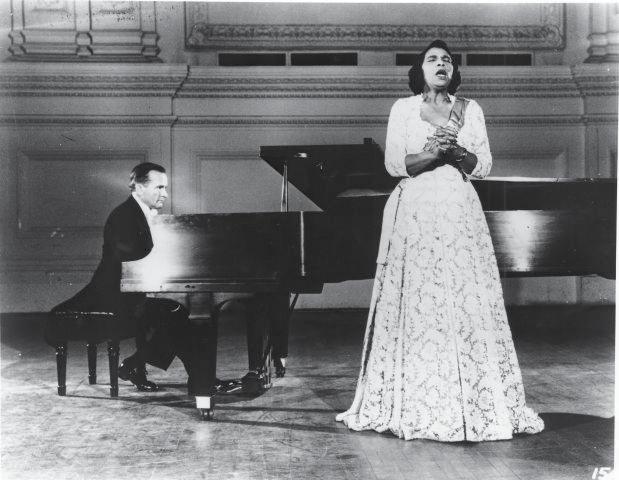 Consequently, she continued her singing studies with a private teacher. She debuted with the New York Philharmonic on August 26, 1925, and was an immediate success.