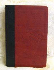 NKJV GIFT EDITION BIBLE Words of Jesus in red. History of the Bible. Colour maps. Explanatory footnotes.