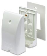 degradation Top and bottom labeling windows for easy outlet identification Compatible with LabelFlex labeling solution KeyConnect Faceplates are available with mounting studs for wallmount phone