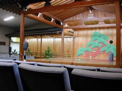 On the other hand, Japanese Noh theatres are linked to traditional Japanese Noh drama, which constitutes an analog ancient tradition like Italian opera.