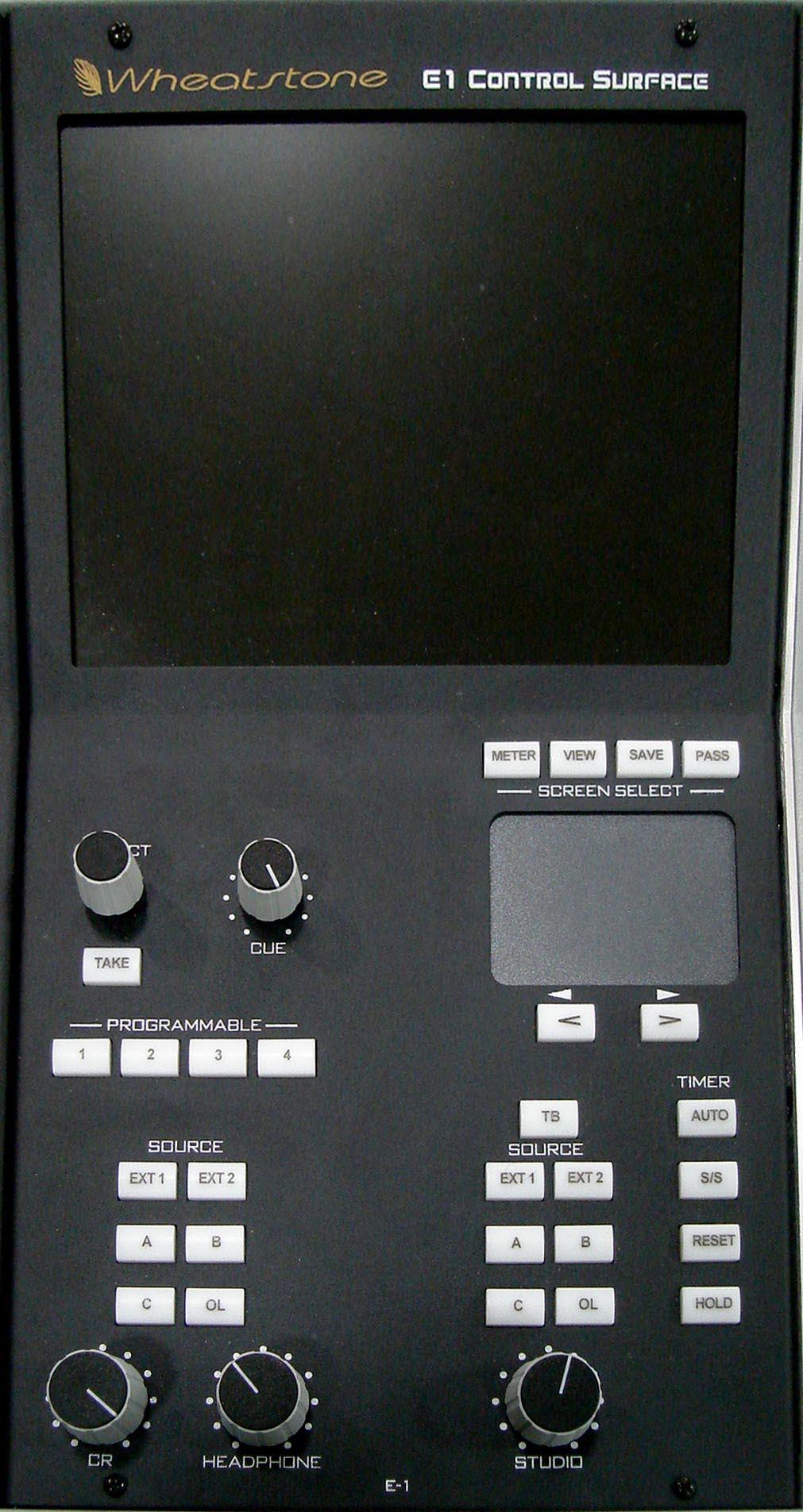 Controls and Functions The E-1 digital audio control surface is equipped with one MASTER panel.
