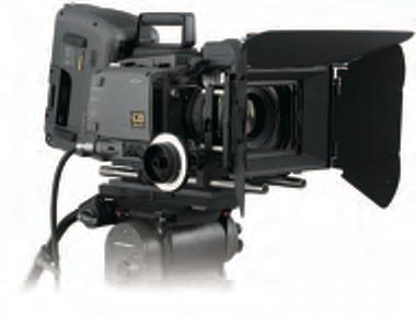mode 720P recording and playback 12 channels of 24-bit audio Highly compact and portable design * When the SRW-1 is docked with the F35/F23 camera, the SRPC-1 is not connected.