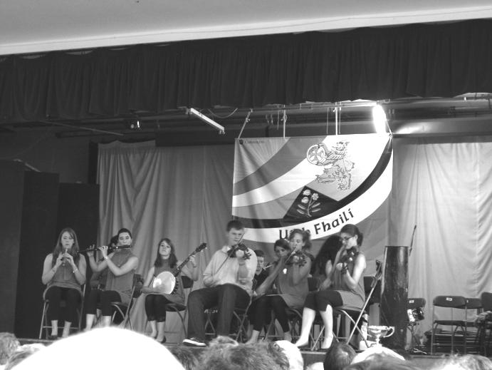 208 Image 14. The 15-18 céilí band competition at the Fleadh Cheoil na héireann. (Photo by Lauren Weintraub Stoebel.