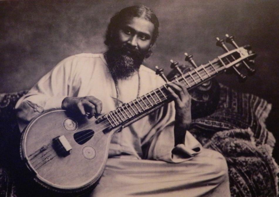 5:3 Ut.Inayat Khan Inayat Khan was born on July 5, 1882 and died on February 5, 1927, was the founder of The Sufi Order in the West in 1914 (London) and teacher of Universal Sufism.