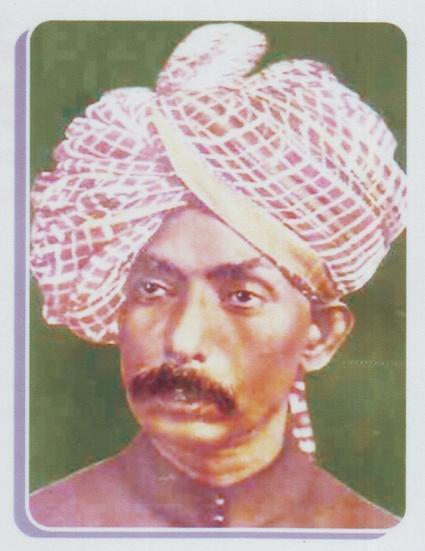 6:1 Ut.Abdul Karim Khan Abdul Karim & Abdul Haq, two brothers, arrived in Baroda, around in 1894, from Bhavnagar. They stayed with the legendary lady singer, Allahrakhibai, of that time.