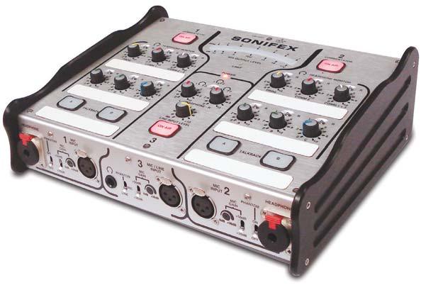CM-CU21 COMMENTATOR UNIT 1 1 CM-CU21 Commentator Unit Introduction INTRODUCTION Fig 1-1: CM-CU21 Commentator Unit The CM-CU21 Commentator Unit is a high quality, portable broadcast mixer and 4-wire