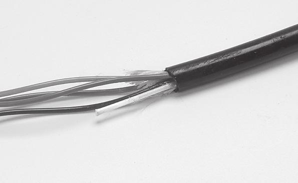 2.4 Additional materials required: 3M Fiber Optic Splice Tray 2532 To branch splice in the center port, order 3M 1.4" Cable Branch Port Kit, part no.