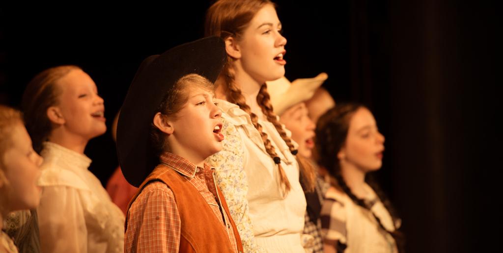 FESTIVAL OPTIONS Opera Children s Chorus Photo by Xavier Fane Photography You can choose to be a general season sponsor of the Crested Butte Music Festival at any level, or you may direct your
