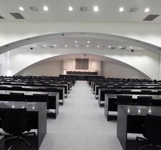 VALENCIA S A N T I A G O G R I S O L Í A A U D I T O R I U M Located at the heart of the Museum, this spectacular auditorium is the ideal location for conferences, presentations and gatherings in