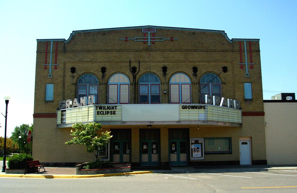 The Grand was built in a classical style, as were many other vaudeville performance houses of the day.