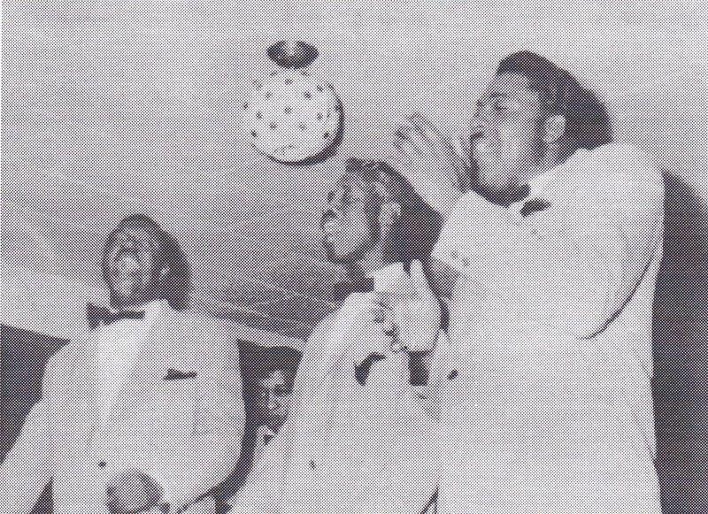 1956, Royal Peacock, Atlanta John Tanner (center) sang with strong feeling in a down-to-earth, gospel