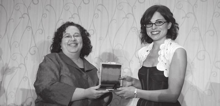 Caldecott Medal Acceptace Speech Eri Stead (right) receives her Caldecott Medal from 2011 Caldecott Committee Chair Judy Zuckerma at the Newbery/Caldecott/Wilder Baquet.