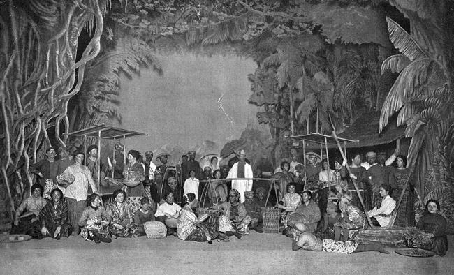 constant van de wall, a european javanese composer 167 Various companies were interested in putting this work on stage.