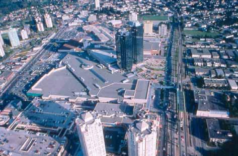 What is now Metropolis, western Canada s largest shopping mall, started out as two separate malls the Eaton s Centre and Metrotown Centre.