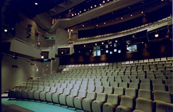 It is primarily used for concert, drama and dance performances, but also ideal