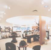 PHILIPS LIGHTING SOLUTIONS FOR TO CREATE THE IDEAL S YOU HAVE TOLD US YOUR NEEDS Philips meets all your lighting expectations Every fashion shop has its own specific lighting needs.