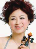 Soloist: Vera Tsu Wei Ling Entranced with Mountain Scenery. Soloist: Composer s Prize Winner Capriccio Italien Violin Concerto in D minor Op.