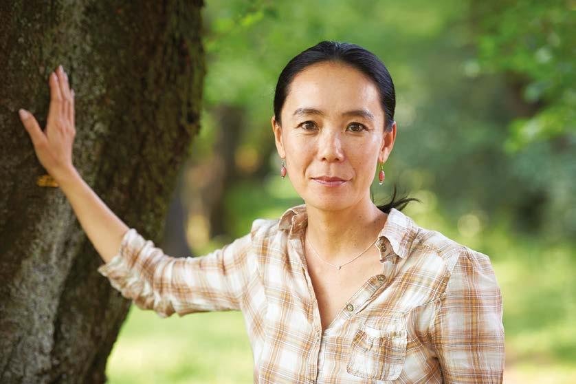 INTERVIEW WITH NAOMI KAWASE How did you get the idea to adapt the book An by Dorian Sukegawa, edited in 2013 in Japan? Actually, Durian Sukegawa is in one of my films, Hanezu (2012), as an actor.