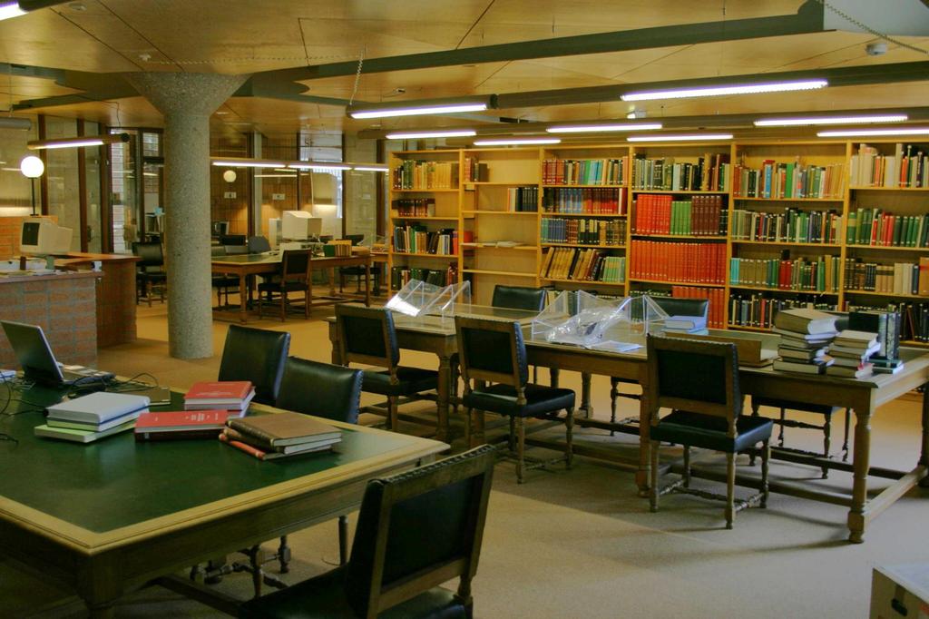 The Oriental Manuscript reading room in Leiden University Library in its new building at Witte Singel. Situation in 2004.