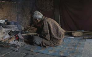 LIVELIHOOD HOME ALONE LODAY CHOPHEL / BHUTAN / 2014 / 09:04 MIN.