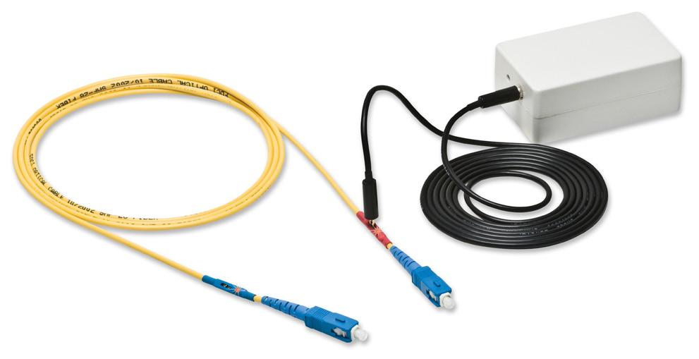 Pigtails/Patch cords J-TR TRACEABLE FIBER PATCHCORDS Features: Easy and quickly to identify the termination end of patchcords Built-in flashing light on each end to be visually traceable Power source
