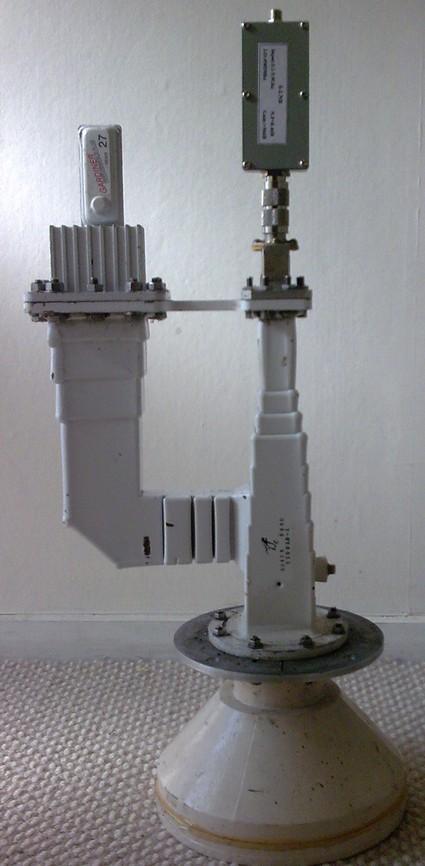 5 cm band LNB 5.65 to 5.85 GHz This LNB is a modified S-band unit with local oscillator on the low side at 4.