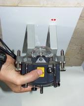adjustment procedure can be recommended for an SPM head with an installed liquid type holder. First aiming the laser beam on the cantilever in air by lifting the SPM head slightly (Fig. 3.