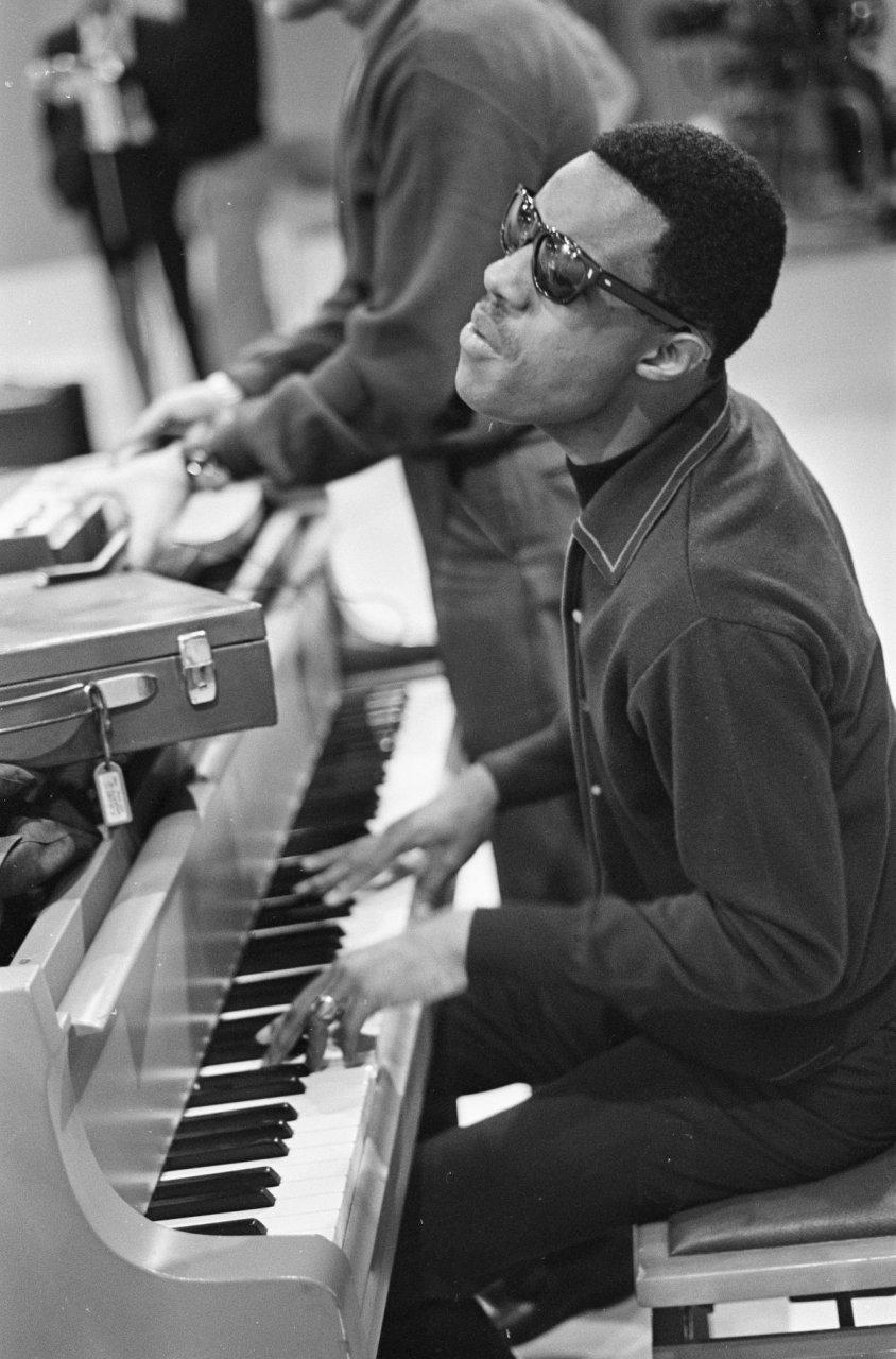 Stevie Wonder (1950-) Motown at 11