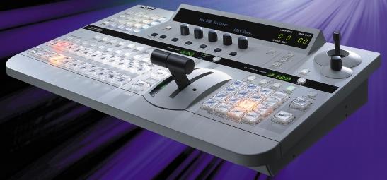 Ergonomic control panel From simple switching to complex effects, the ergonomic